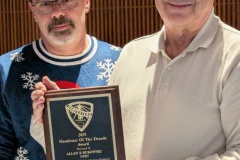 PXL_20251206_023430195