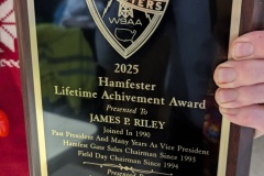 PXL_20251206_023742970