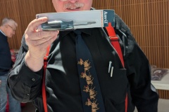 PXL_20251206_024944778