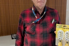 PXL_20251206_025555775